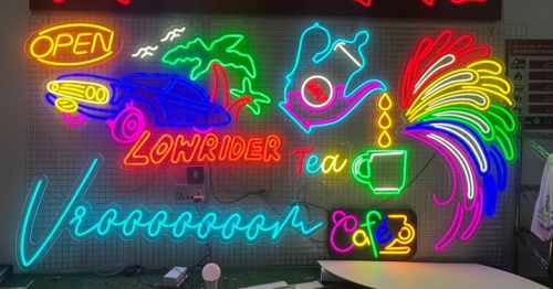 Neon-Signs-Dubai